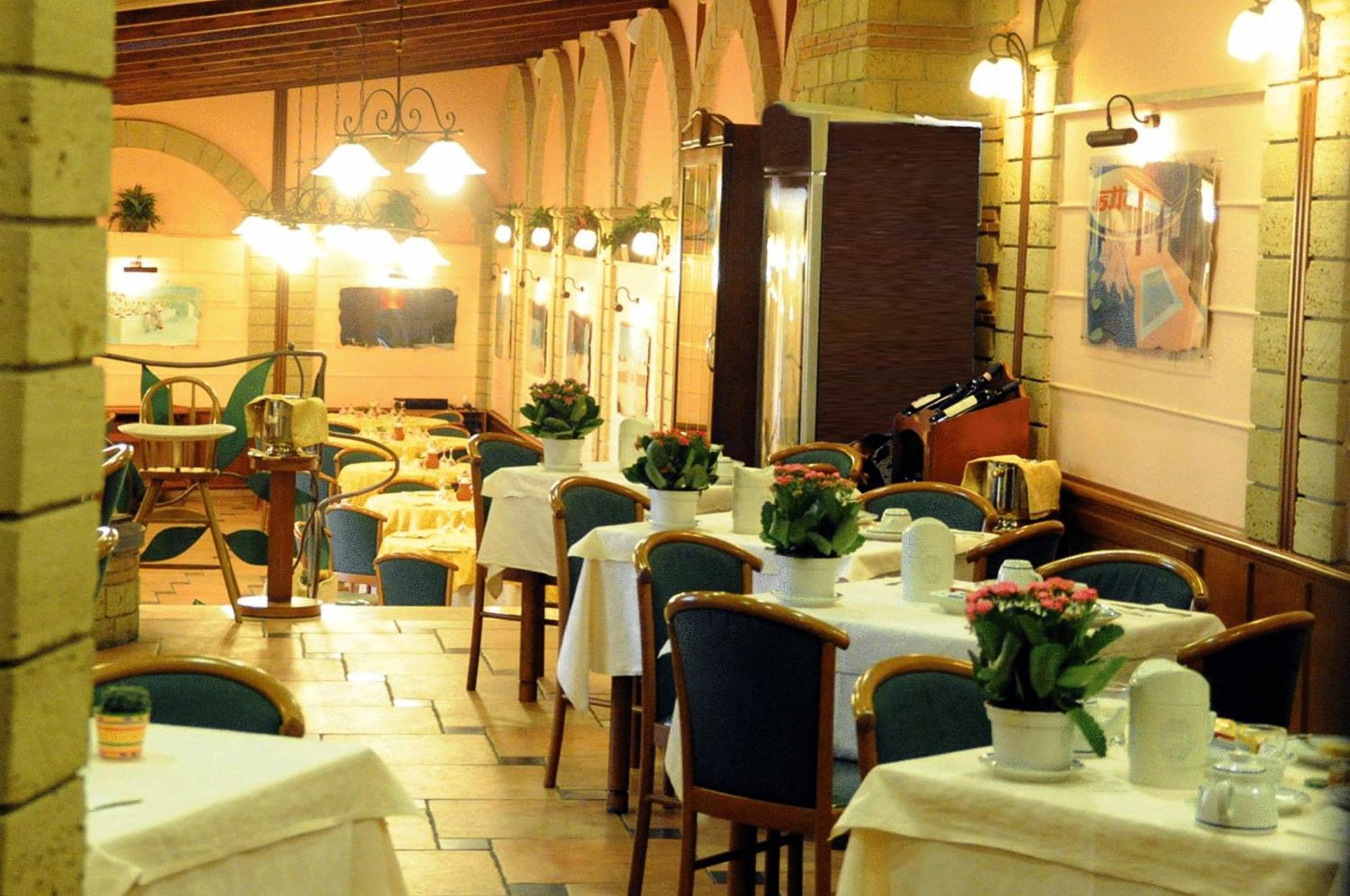 Hotel Grillo Verde Torre Annunziata Eksteriør billede